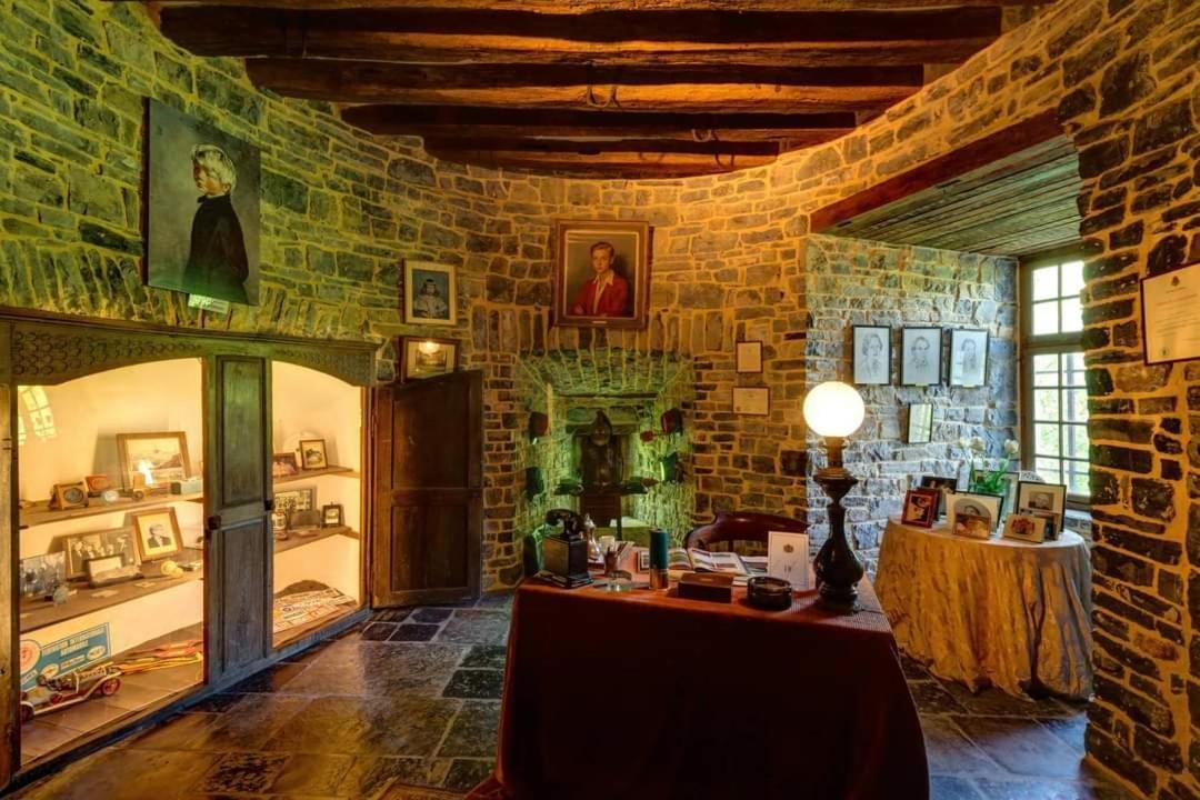 Villa Lesse En Ciel Vous Accueille Avec Plaisir . Houyet Exterior foto