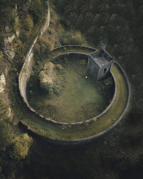 Villa Lesse En Ciel Vous Accueille Avec Plaisir . Houyet Exterior foto
